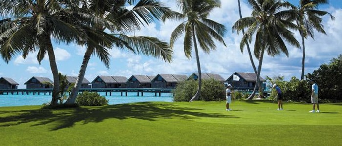 Le golf du Shangri-La Villingili Resort & Spa 5*, est actuellement le premier véritable 9 trous de l'archipel des Maldives.
