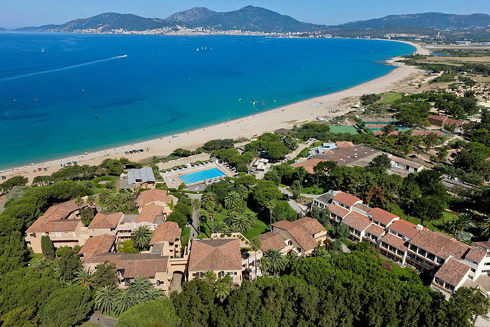 Cliquez sur la photo pour accéder à la fiche technique du Club Framissima Marina Viva en Corse