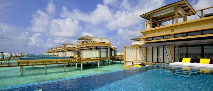 Angsana Velavaru Island Resort : La villa pilotis avec piscine privée reste le must en matière de logement !