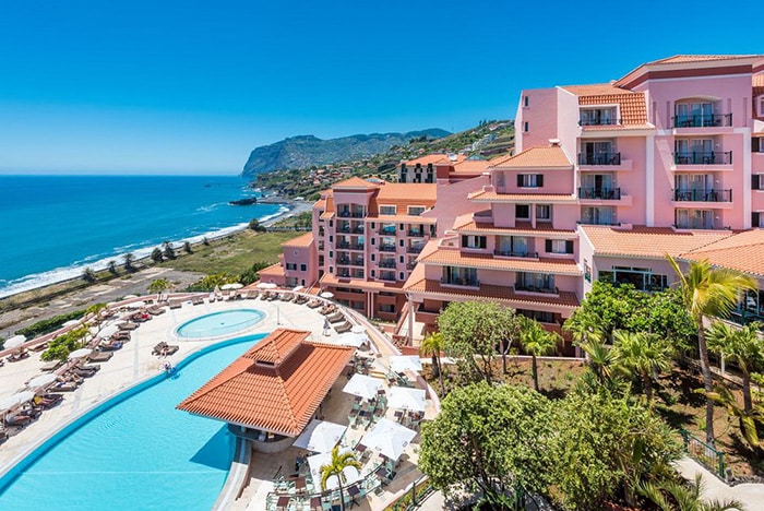 Cliquez sur la photo pour accéder à la fiche technique du Oclub Pestana Royal à Madère