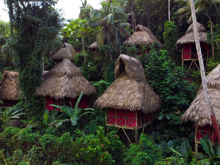 Cabanes du Domincan Tree House Village
